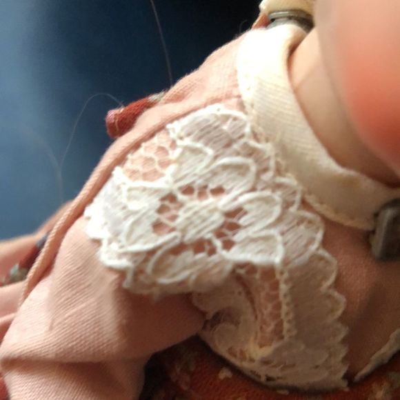 Madam Alexander # Meg from “Little Women “#408 Miniature Showcase - Picture 14 of 16